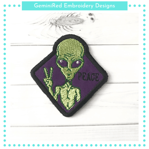 Alien Peace Patch {4x4}