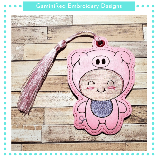 Baby Pig Bookmark {4x4}