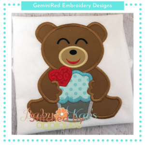 Bear with Heart Cupcake {Four Sizes}