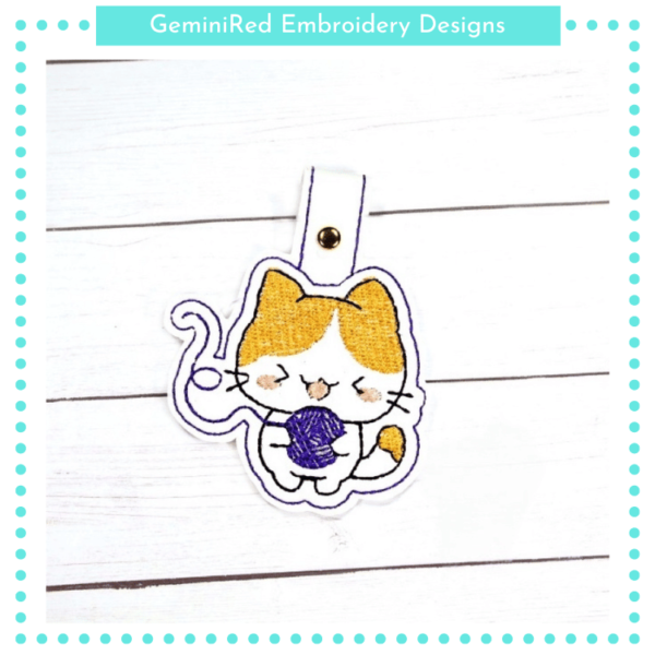 Cat with Yarn Key Fob {Eyelet & Snap}