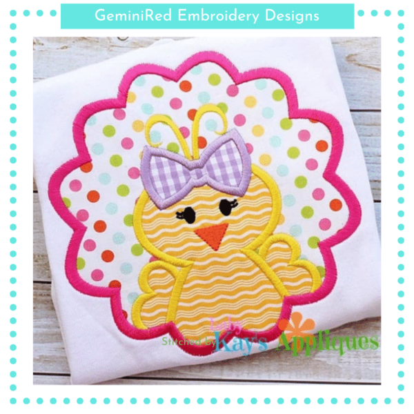 Chick in Scallop Frame {Four Sizes} - Image 2