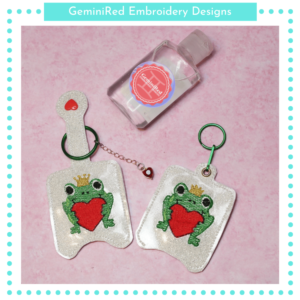 Frog with Heart Sanitizer Holder {Eyelet & Snap}