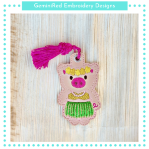 Hula Pig Key Fob {Eyelet & Snap}