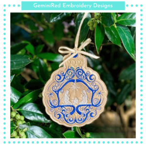 Manger Ornament {4x4}