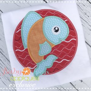 Fish in Circle Frame {Four Sizes}